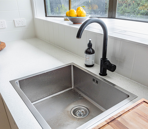 7 Best Kitchen Sinks of 2022 (Ranked and Reviewed)